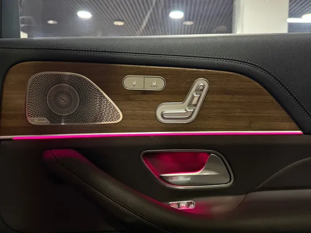 Mercedes-Benz GLS-Class — Фото автомобиля 25