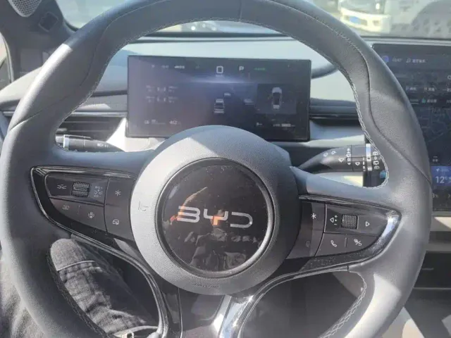 BYD Seal 06 GT — Фото автомобиля 15