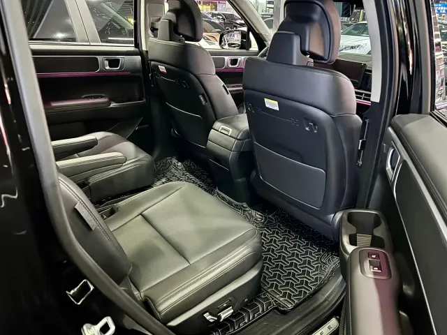 Hyundai Santa Fe — Фото автомобиля 10