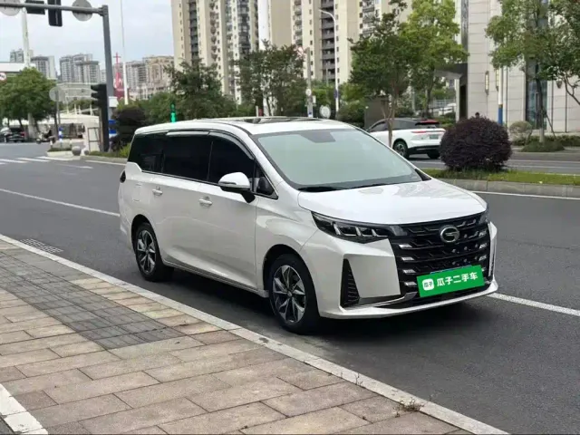GAC Trumpchi M6 — Фото автомобиля 3
