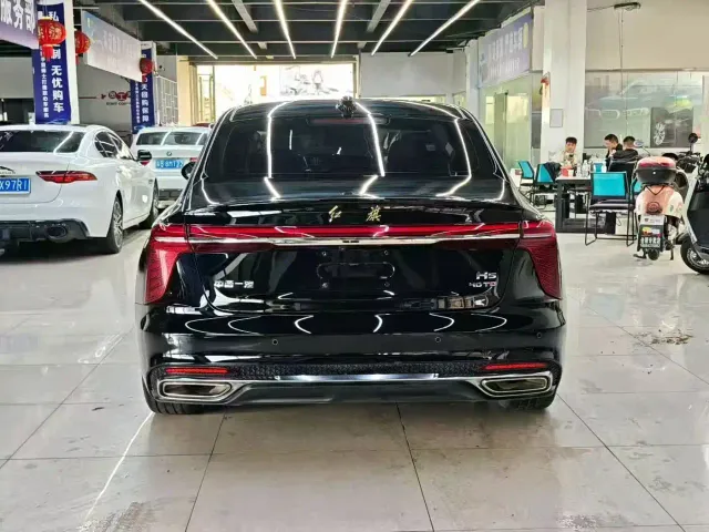 Hongqi H5 — Фото автомобиля 7