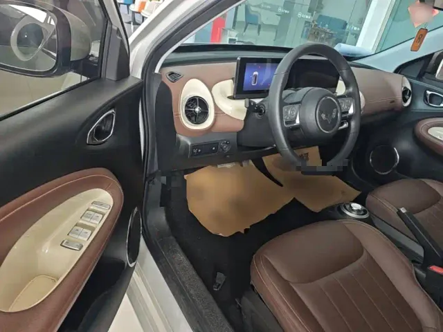 Wuling Bingo — Фото автомобиля 15