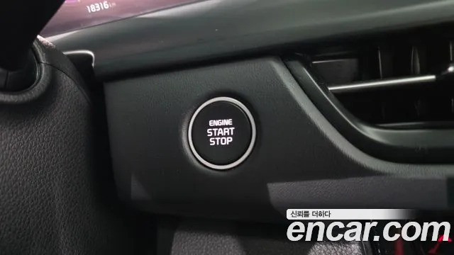 Kia Seltos Новый Seltos Бензин 1.6 турбо 2WD — Фото автомобиля 8