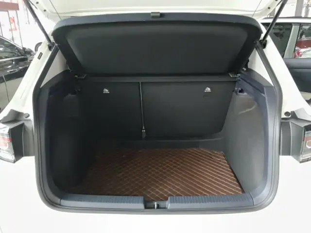 Volkswagen Tharu — Фото автомобиля 18