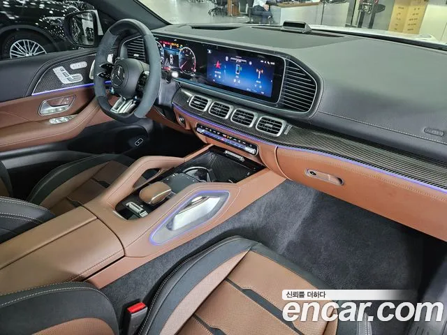 Mercedes-Benz GLE-Class — Фото автомобиля 14