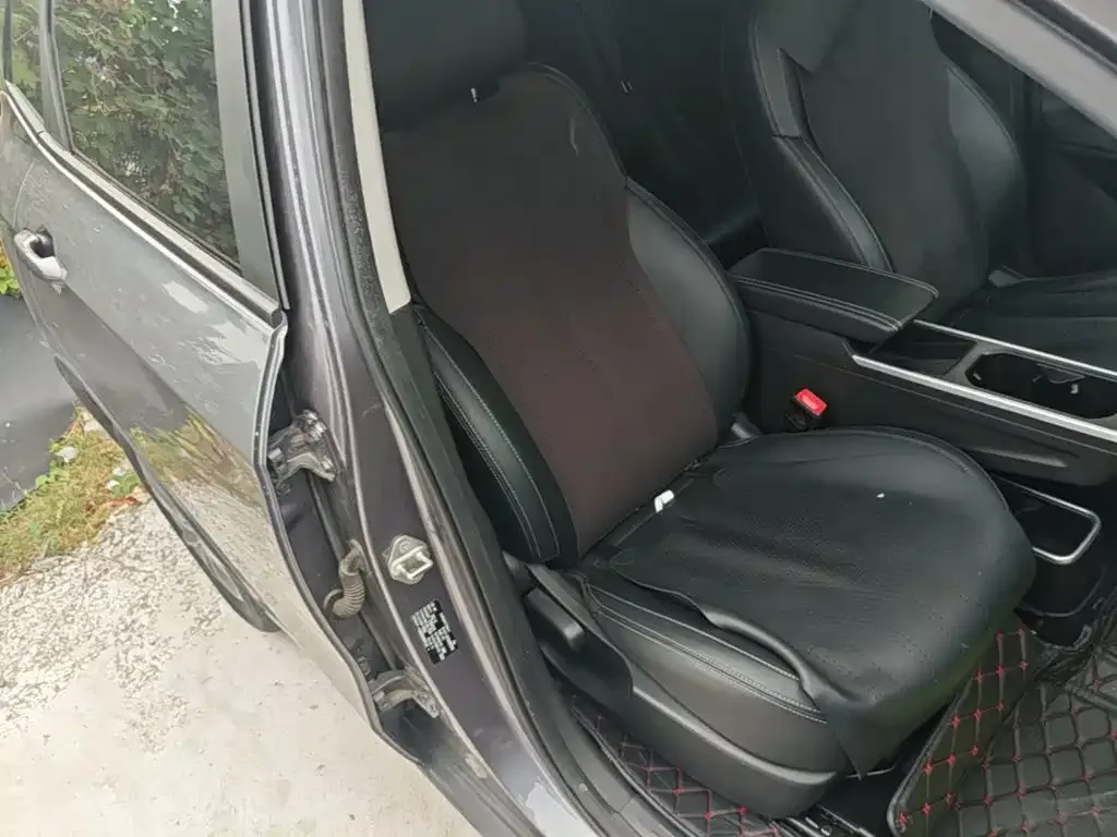 Nezha Auto Nezha V 2022 Tide 300 Lite Ternary Lithium — Фото автомобиля 24
