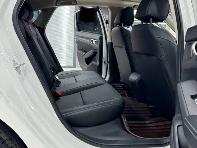 Honda Civic — Фото автомобиля 20