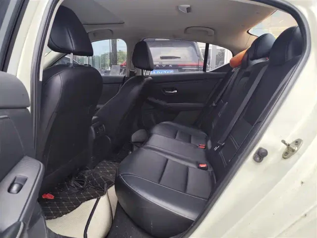 Nissan Sylphy — Фото автомобиля 7