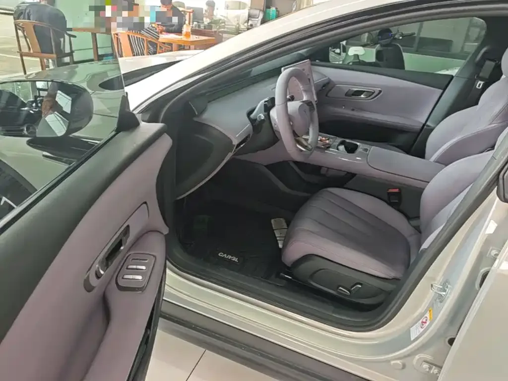 Deepal DeepBlue L06 2025 Base Model — Фото автомобиля 15