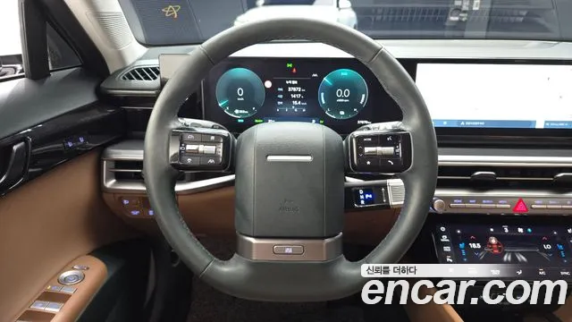 Hyundai Grandeur GN7 — Фото автомобиля 13