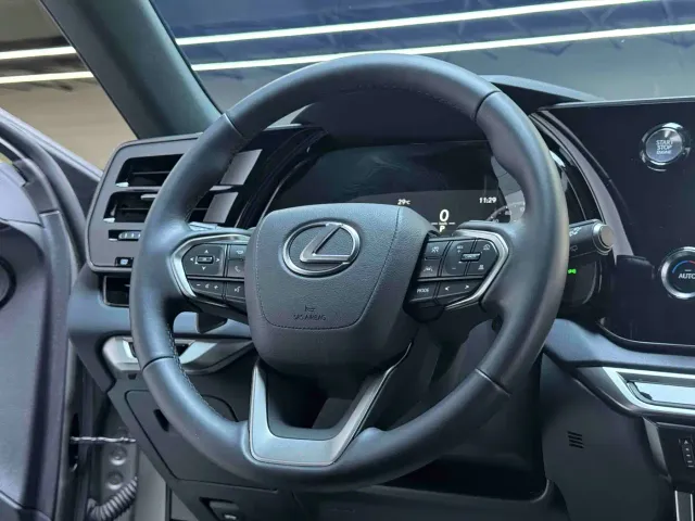 Lexus RX — Фото автомобиля 10