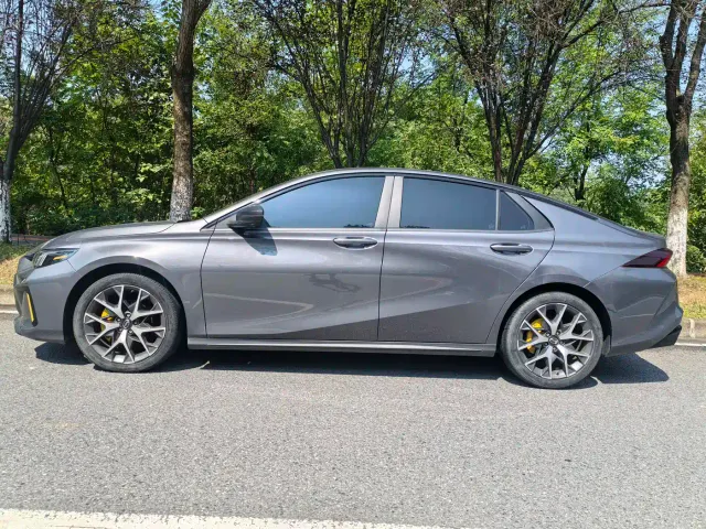 GAC Trumpchi Emkoo — Фото автомобиля 10