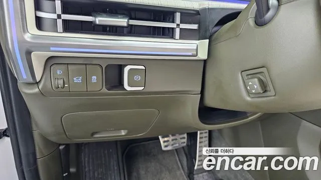 Hyundai Santa Fe MX5 — Фото автомобиля 28