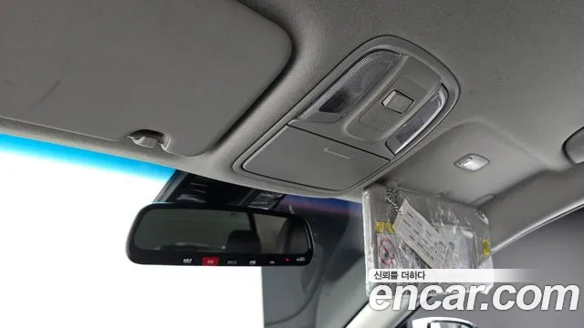 Kia Niro — Фото автомобиля 19