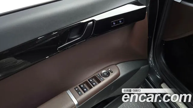 Hyundai Grandeur GN7 — Фото автомобиля 18