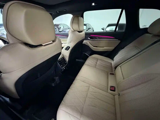 Geely Xingyue L — Фото автомобиля 8
