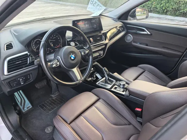 BMW 1 Series — Фото автомобиля 9