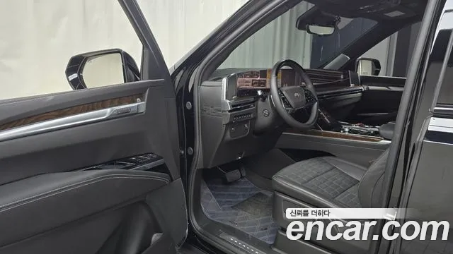Cadillac Escalade Escalade 5 поколение — Фото автомобиля 7