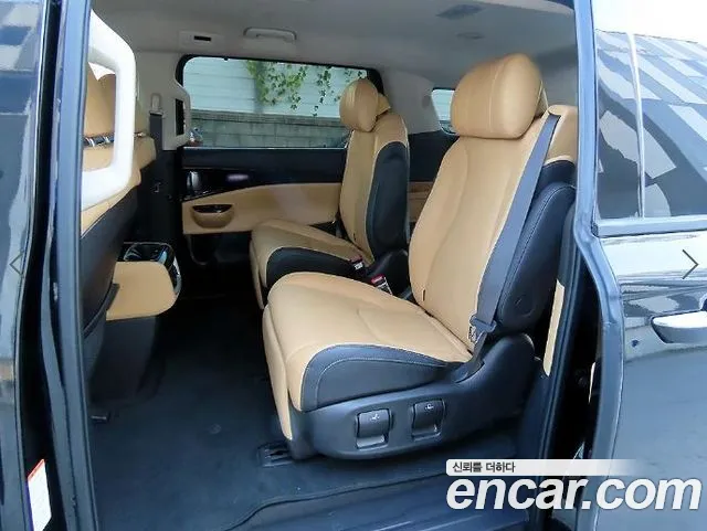 Kia Carnival 4th Gen — Фото автомобиля 6