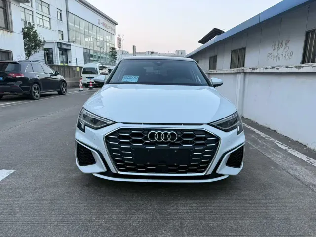 Audi A3 — Фото автомобиля 2