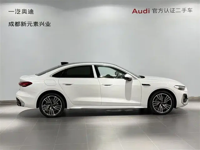 Audi A5L — Фото автомобиля 3