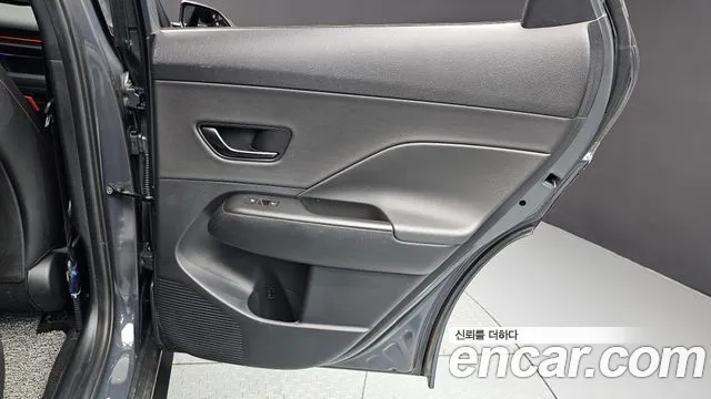 Hyundai Kona Kona (SX2) Бензин 1.6 Turbo 4WD — Фото автомобиля 24