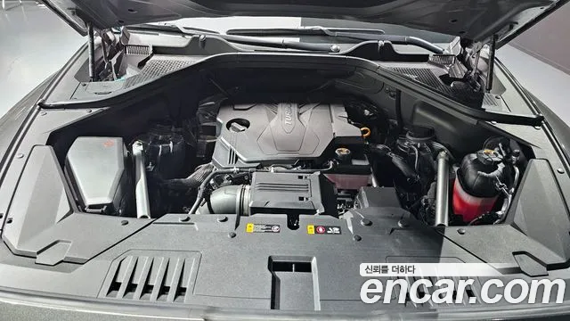 Genesis GV80 2.5T Бензин AWD — Фото автомобиля 6