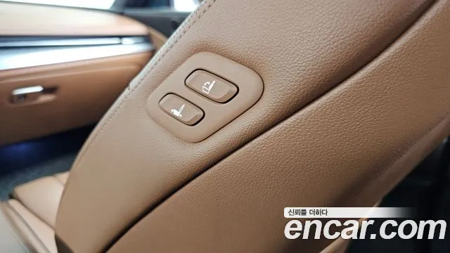 Genesis G80 Бензин 2.5 турбо AWD — Фото автомобиля 25