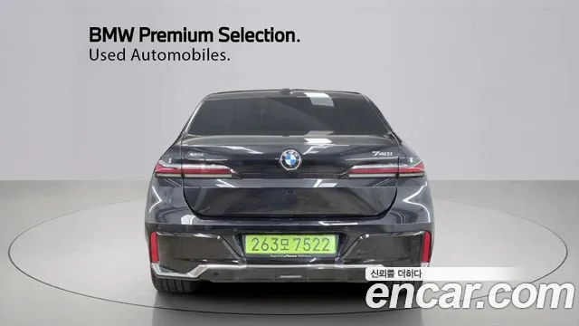 BMW 7 Series — Фото автомобиля 4