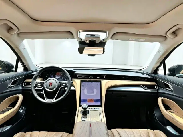Hongqi H5 — Фото автомобиля 4