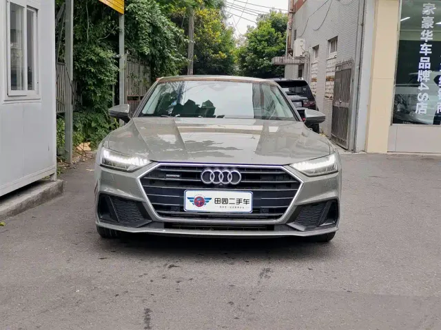 Audi A7 — Фото автомобиля 2