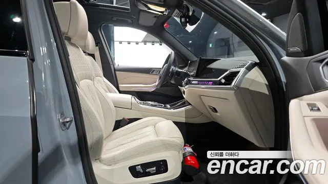 BMW X5 — Фото автомобиля 11