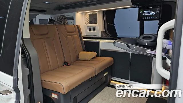Hyundai Staria Staria — Фото автомобиля 11