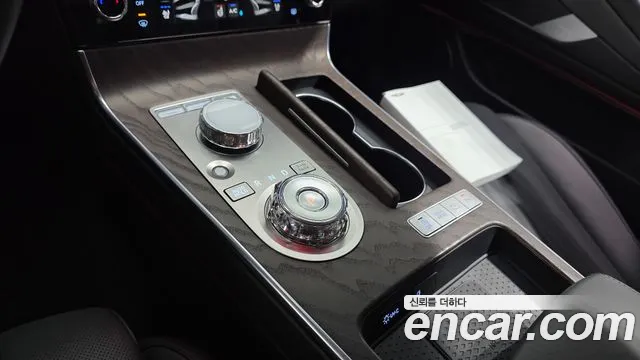 Genesis G80 RG3 — Фото автомобиля 12
