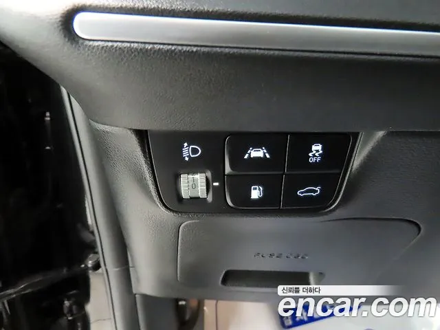 Hyundai Grandeur Новый Grandeur IG 3.0 LPi (Для проката) — Фото автомобиля 16