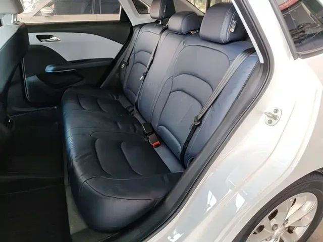 Chevrolet Monza — Фото автомобиля 16