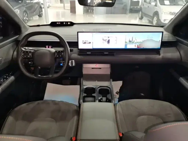 Hyundai ELEXIO — Фото автомобиля 9