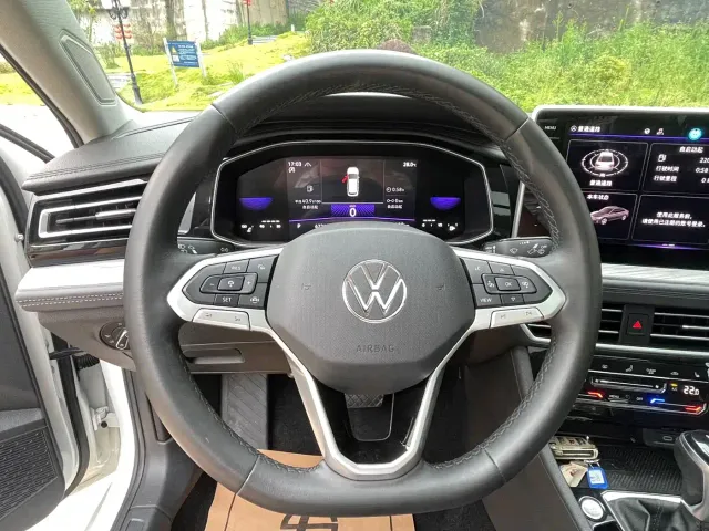 Volkswagen Sagitar — Фото автомобиля 11