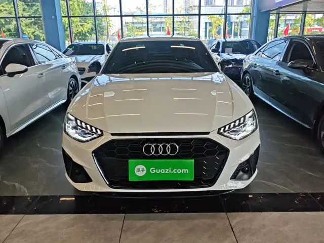 Audi A4L — Фото автомобиля 2