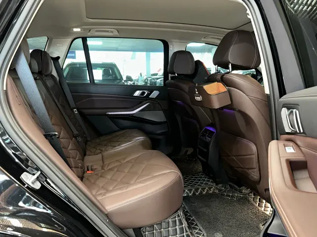 BMW X5 — Фото автомобиля 9