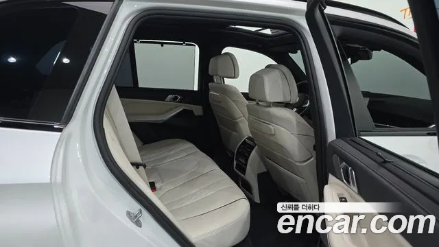 BMW X5 — Фото автомобиля 11
