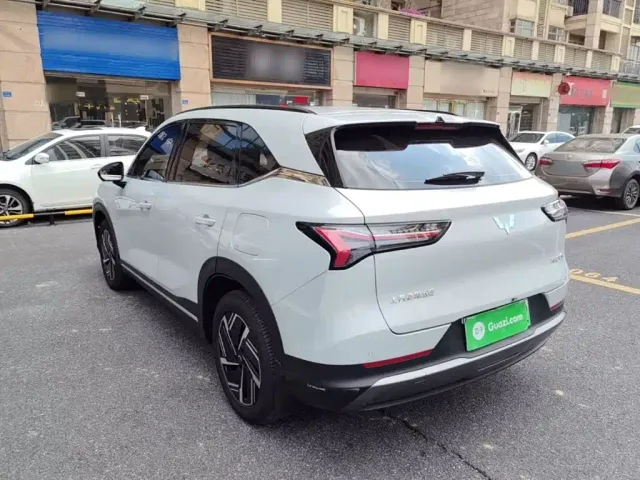 Wuling Starlight S — Фото автомобиля 4