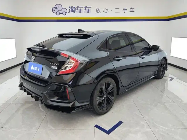 Honda Civic — Фото автомобиля 3