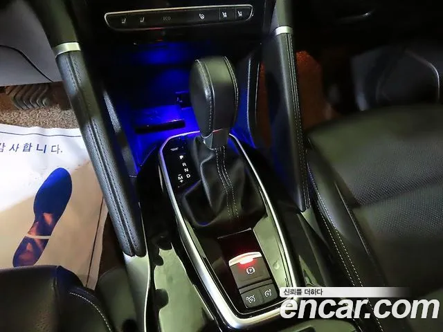 Renault-KoreaSamsung QM6 Новый QM6 2.0 LPe RE Signature 2WD — Фото автомобиля 9