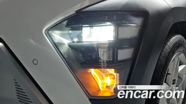 Hyundai Kona — Фото автомобиля 7