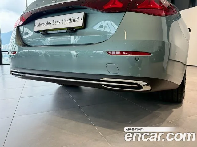 Mercedes-Benz E-Class W214 — Фото автомобиля 11