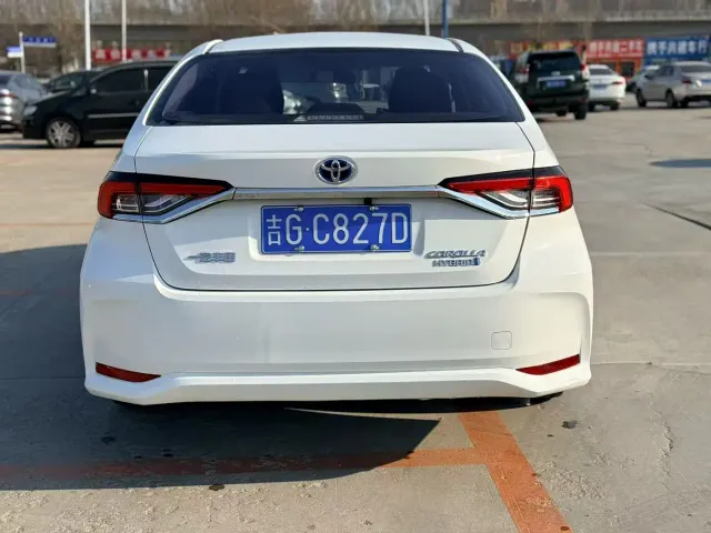 Toyota Corolla — Фото автомобиля 8