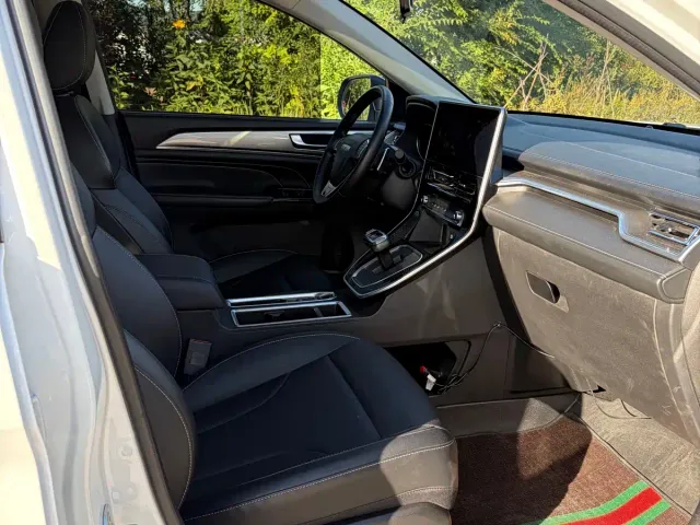 Haval M6 — Фото автомобиля 6