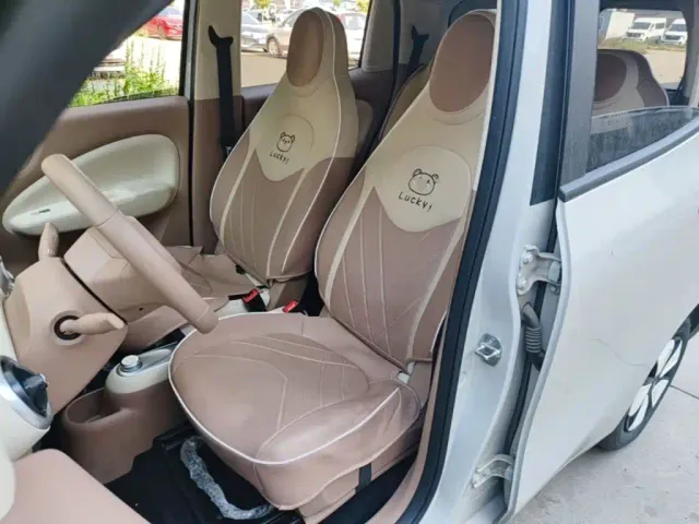 Wuling Hongguang Mini EV — Фото автомобиля 14