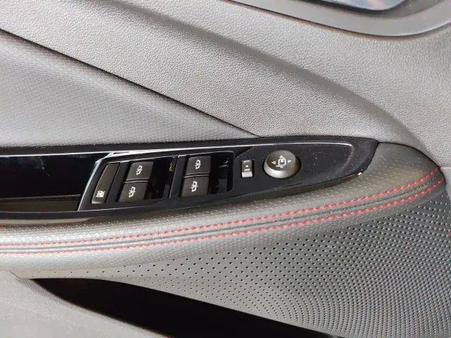 Buick Verano — Фото автомобиля 19